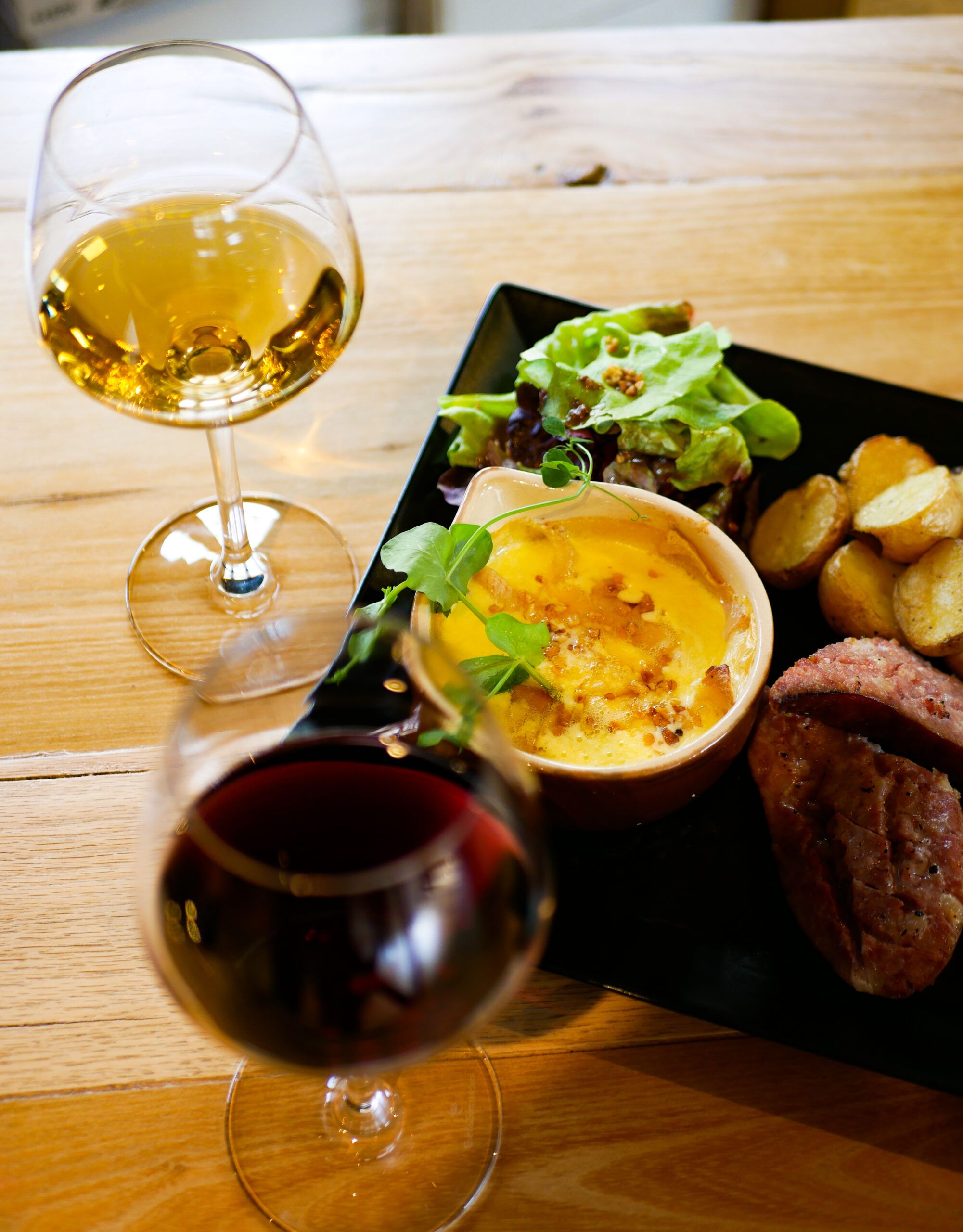 Mont d'Or + Saucisse de Morteau