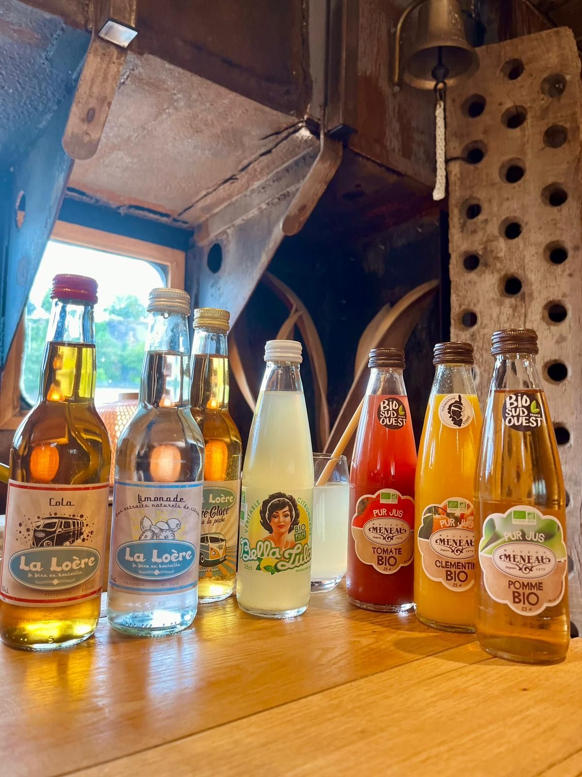 jus de fruits sodas barco vino bar à vin péniche